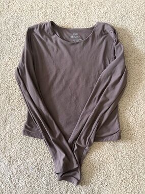 Pink Republic Long-Sleeve Tee in Taupe